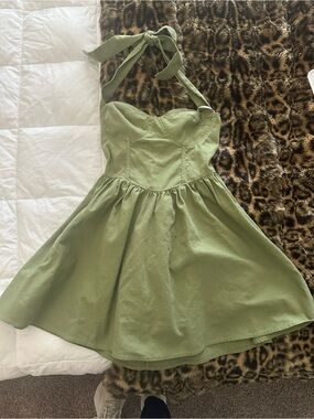midi dress kancing tangan 3 Maggy London Midi Dress